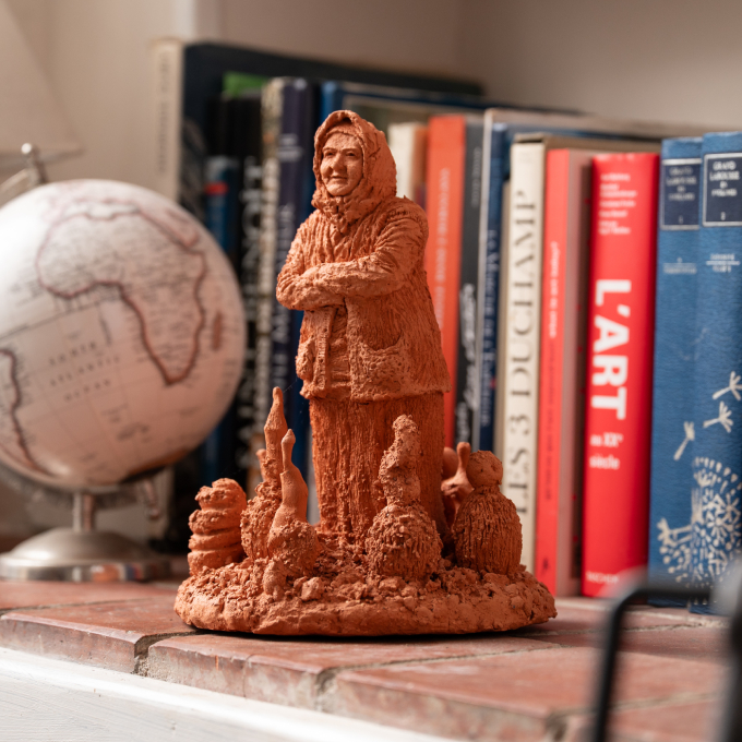 Marc-Vermeulen-artmarc-sculpture-argile-orp-jauche-terre-ceramique-salon-femme-paysanne-potager-legume